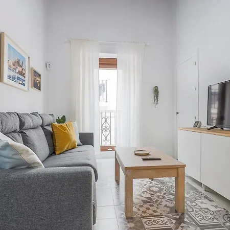 Teniente Andujar Apartment *
