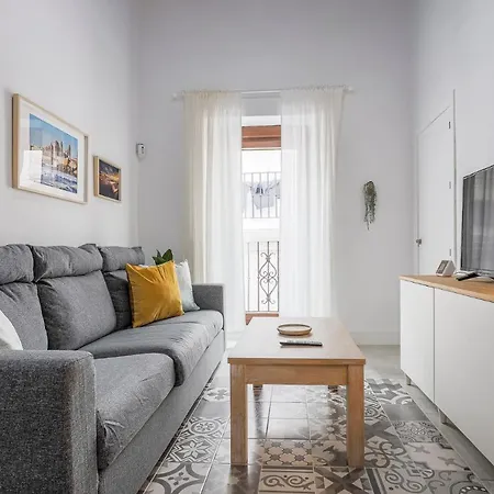 Teniente Andujar Apartment *